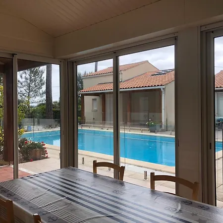 Maison Piscine Partage Vers Ocean *